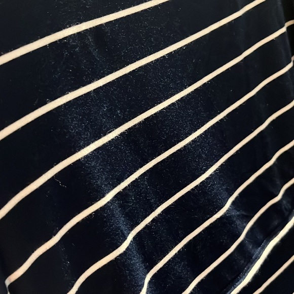 Soft nursing dress!! Comfortable for maternity and postpartum. Size L - Picture 4 of 6